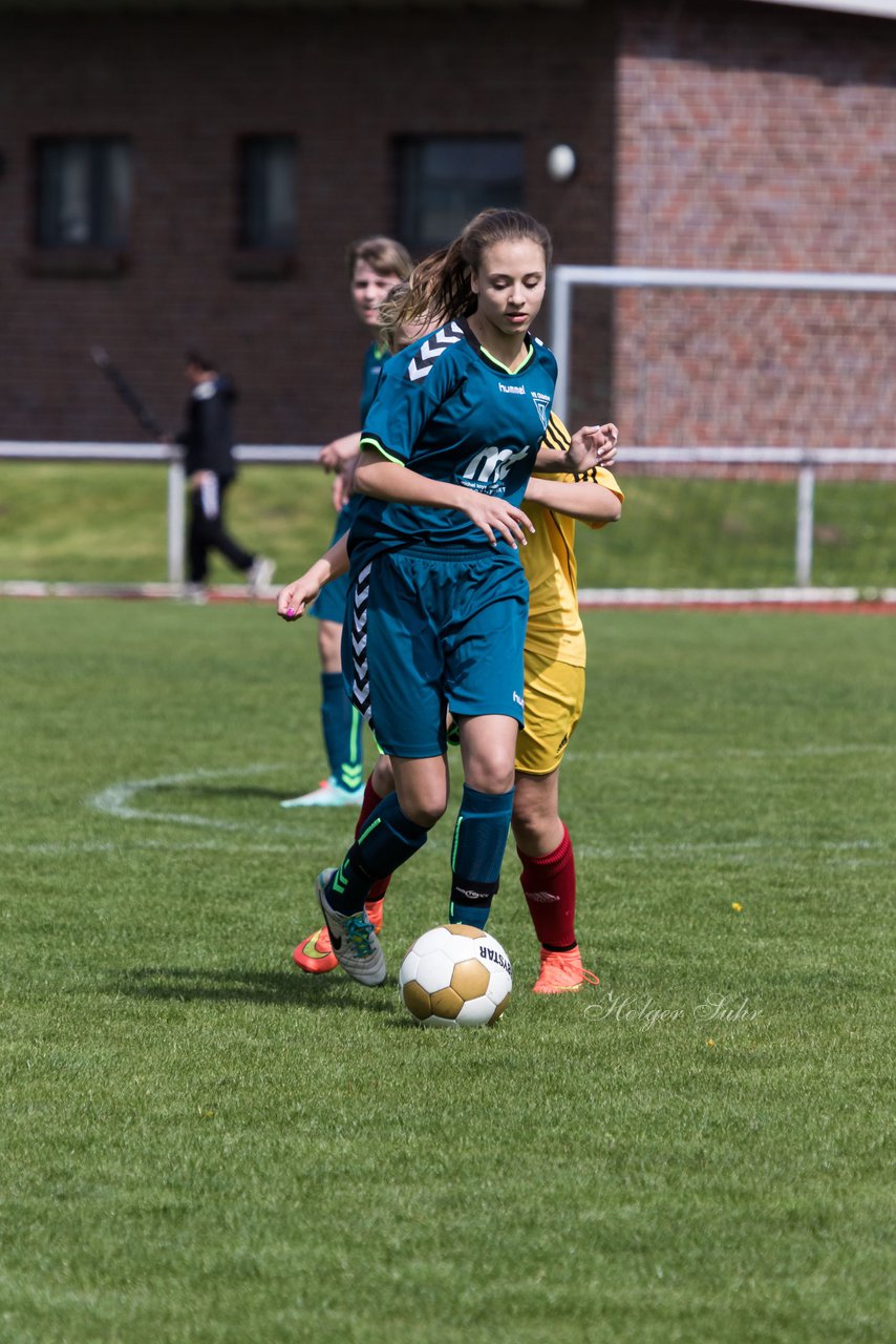 Bild 385 - B-Juniorinnen VfL Oldesloe - JSG Sdtondern : Ergebnis: 2:0